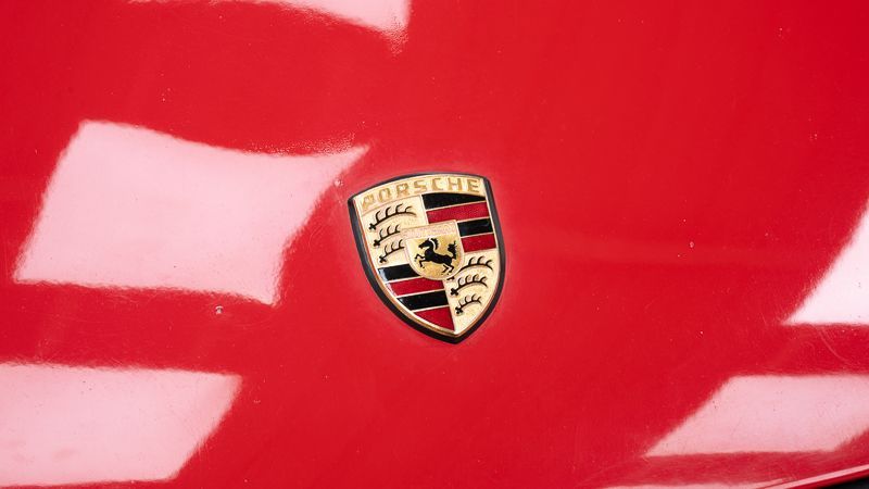 Porsche 911 3.2 Targa 13