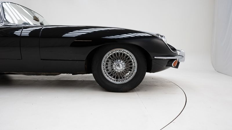 Jaguar E-type Series 2 4.2 11