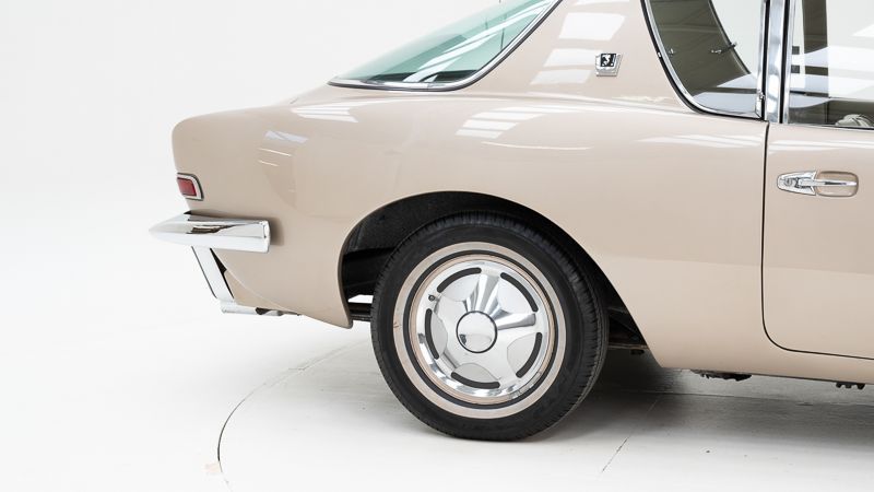Avanti R2 Supercharged 12