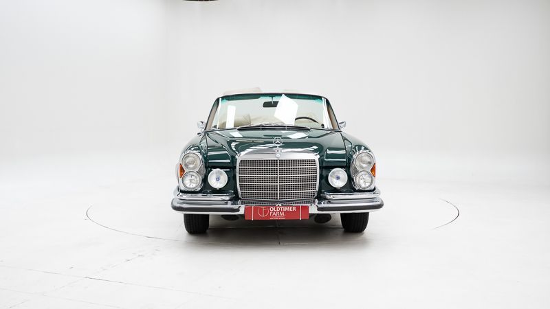 Mercedes-Benz 280 SE Cabriolet 6