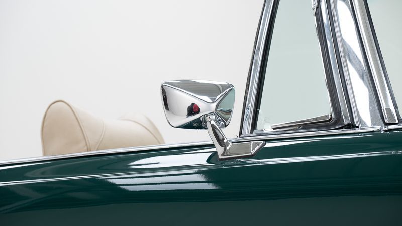 Mercedes-Benz 280 SE Cabriolet 16