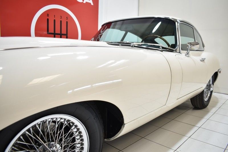 Jaguar Type E Coupé 4.2l Série 2 14