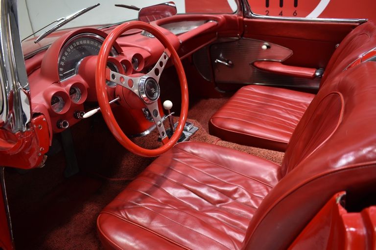 Chevrolet Corvette C1 Cabriolet 8