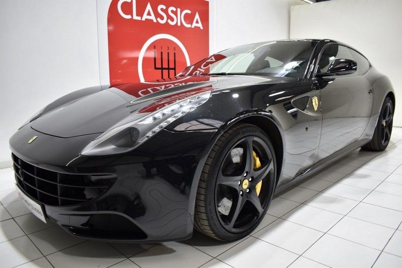 Ferrari FF 14
