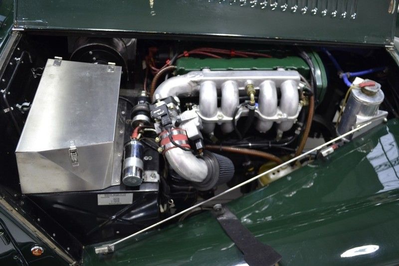 Morgan Plus 4 Hard Top 11