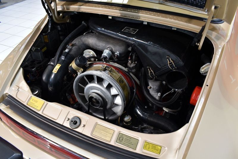 Porsche 930 Turbo 3.0 19