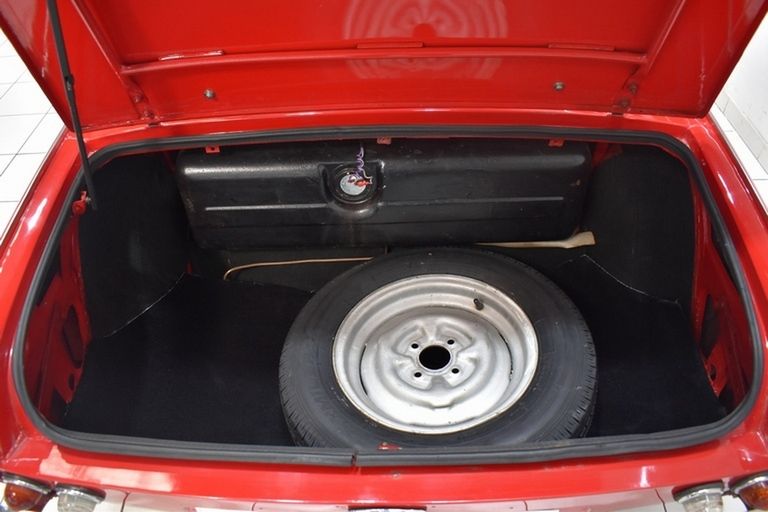 Triumph Spitfire MK2 9