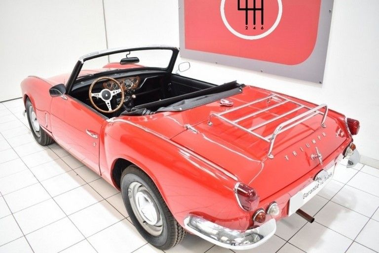 Triumph Spitfire MK2 16