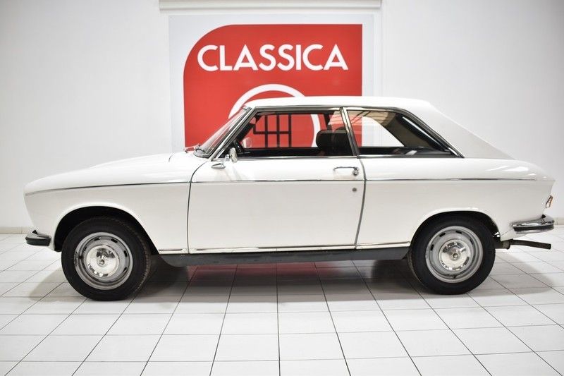 Peugeot 204 Coupé 4