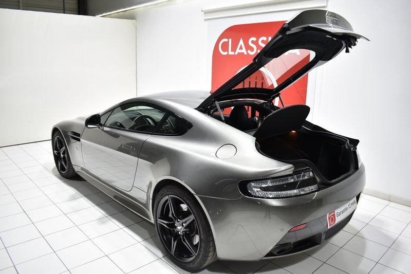 Aston Martin Vantage AMR 17