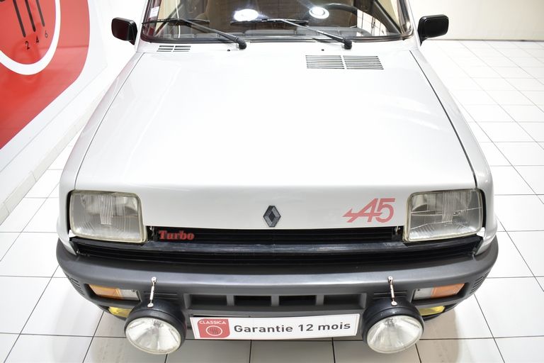 Renault 5 Alpine Turbo 12