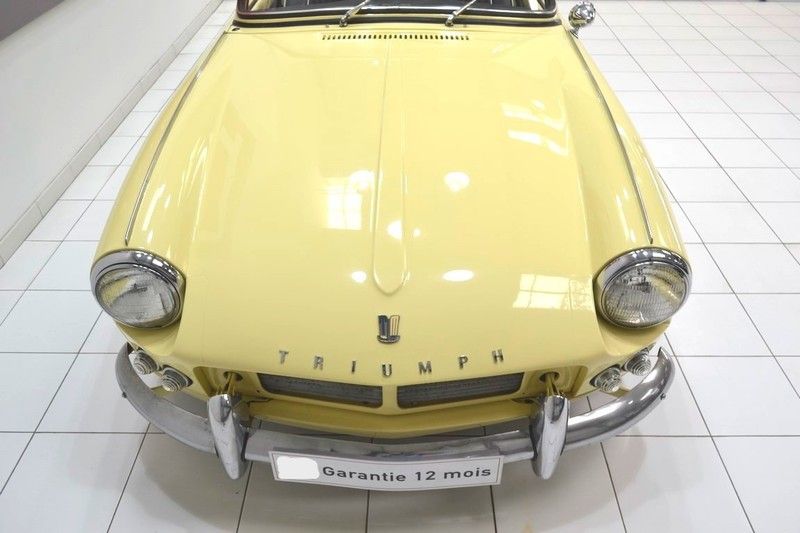 Triumph Spitfire MK2 12