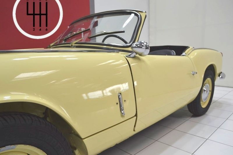 Triumph Spitfire MK2 14