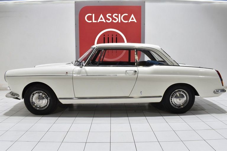 Peugeot 404 Coupé 4