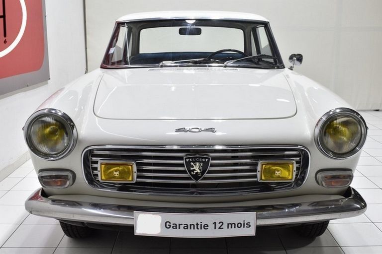 Peugeot 404 Coupé 5