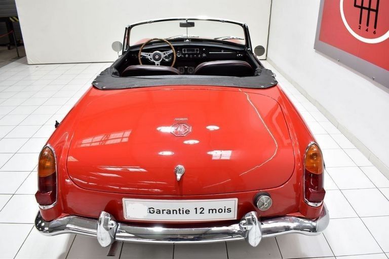 MG B 7