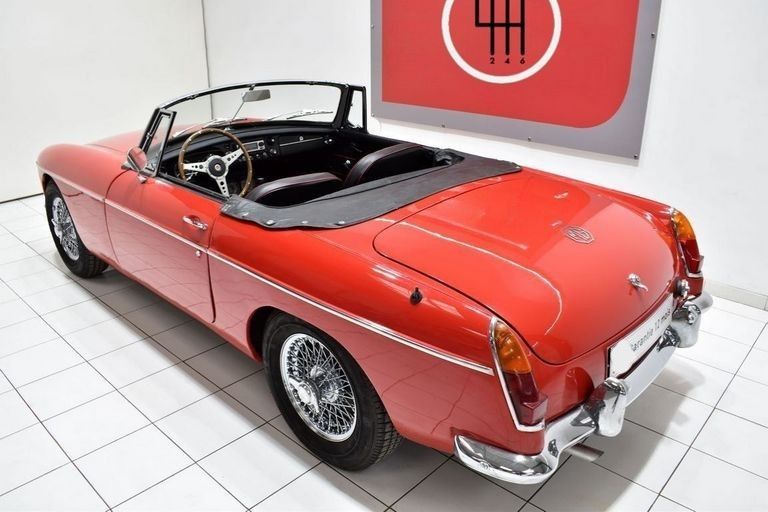 MG B 16