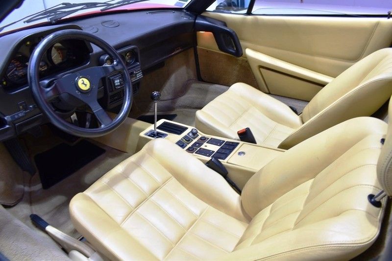 Ferrari 328 GTS 8