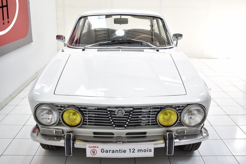 Alfa Romeo 2000 Coupé GT Veloce 5