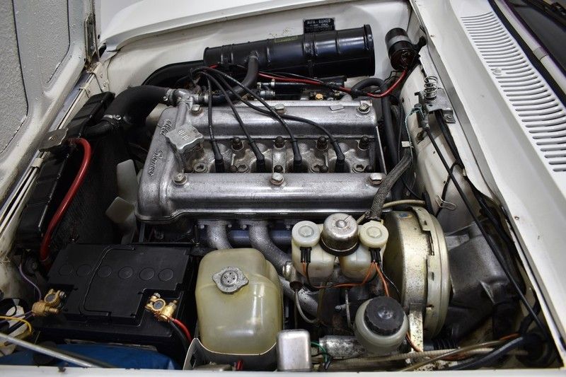 Alfa Romeo 2000 Coupé GT Veloce 10