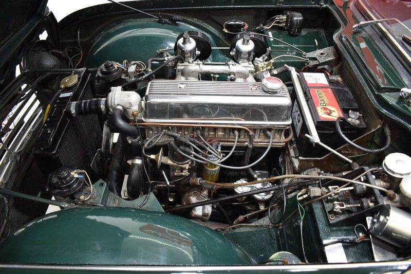Triumph TR4 A IRS Surrey Top + O 11