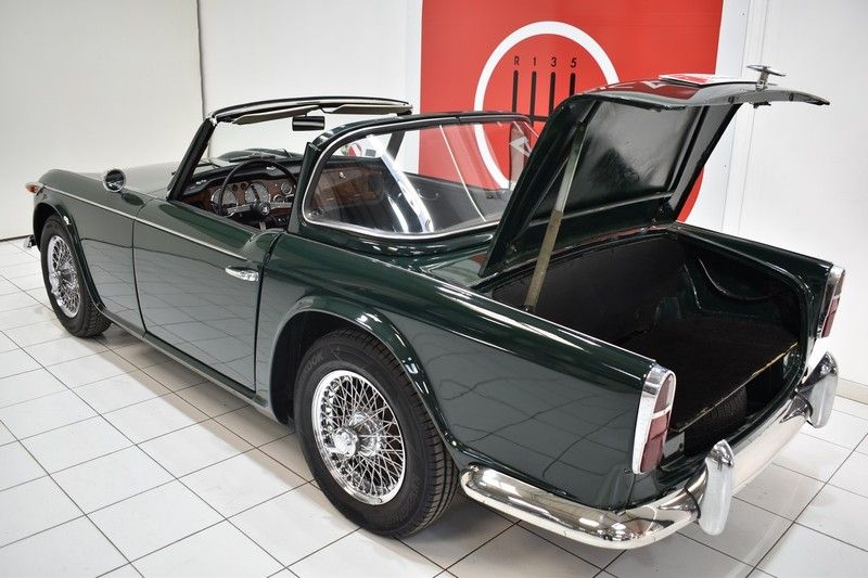 Triumph TR4 A IRS Surrey Top + O 18