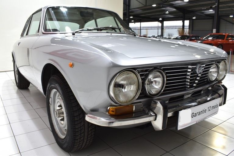 Alfa Romeo 2000 Coupé GT Veloce 11