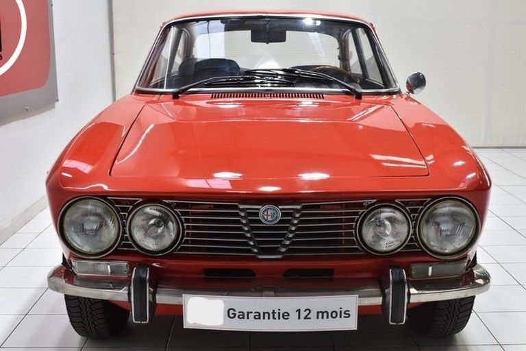 Alfa Romeo 1300 Coupé GT Junior 5