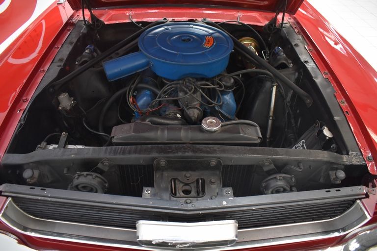 Ford Mustang 289 Ci Cabriolet 11