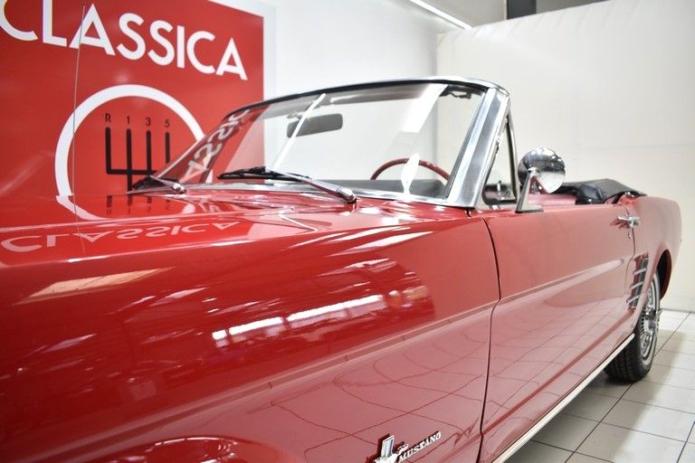 Ford Mustang 289 Ci Cabriolet 15