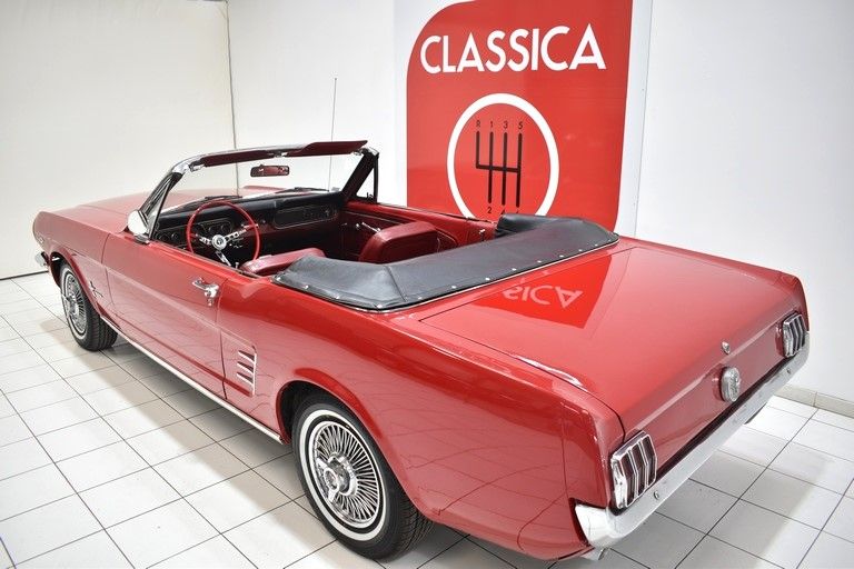 Ford Mustang 289 Ci Cabriolet 17