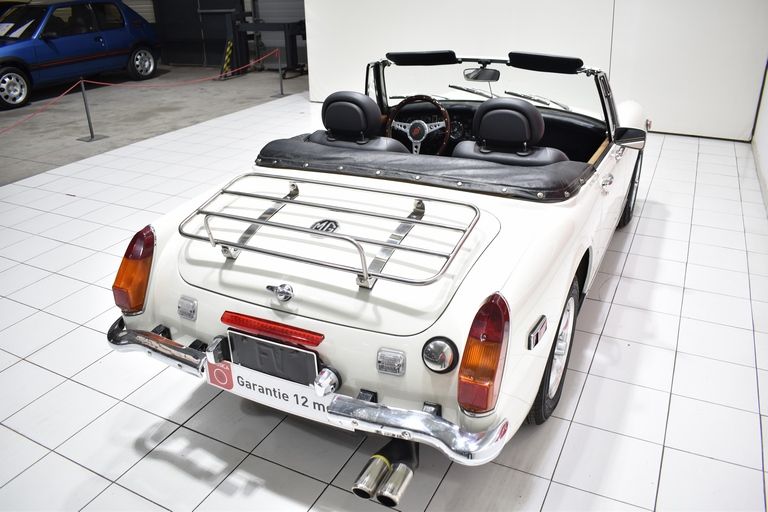 MG Midget MK III 21