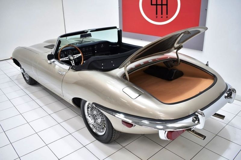 Jaguar Type E Cabriolet 4.2L 17