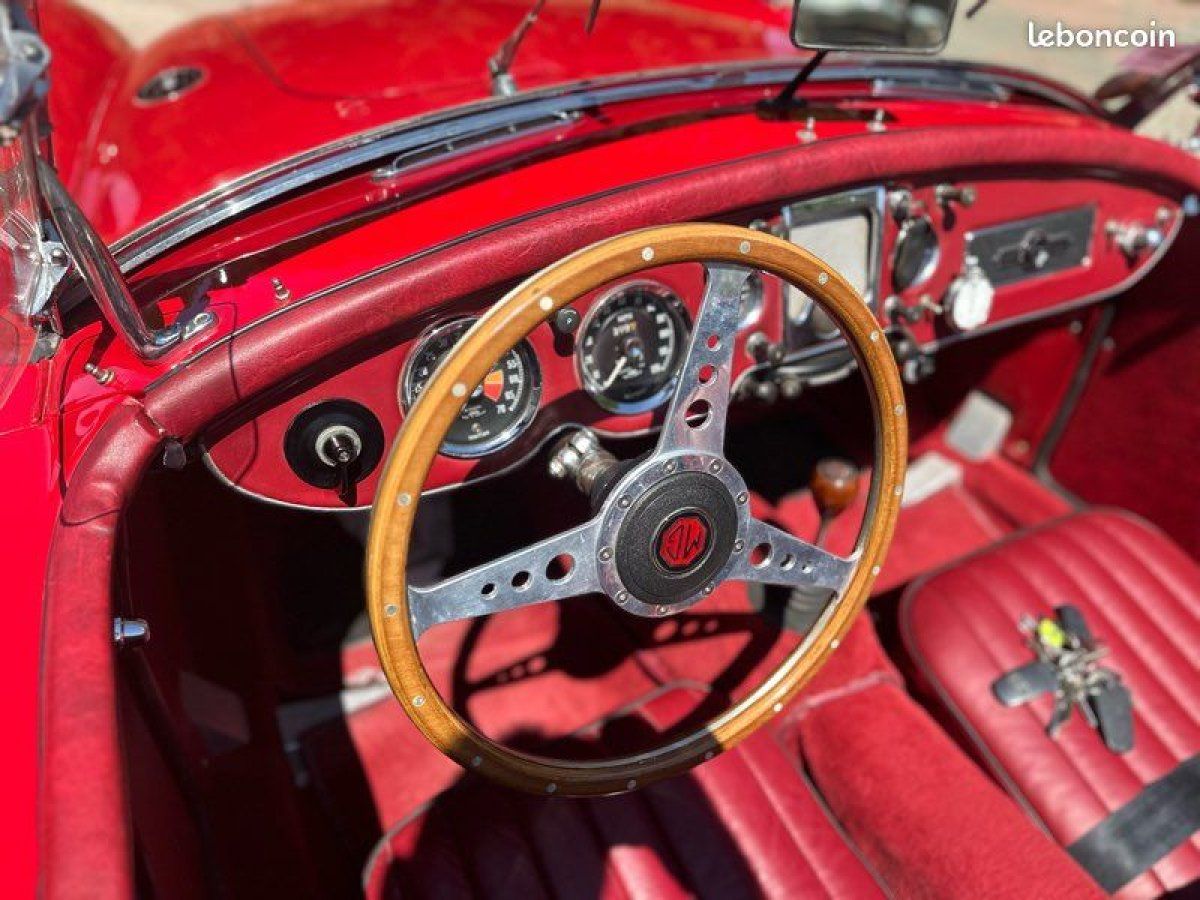 MG MGA 4