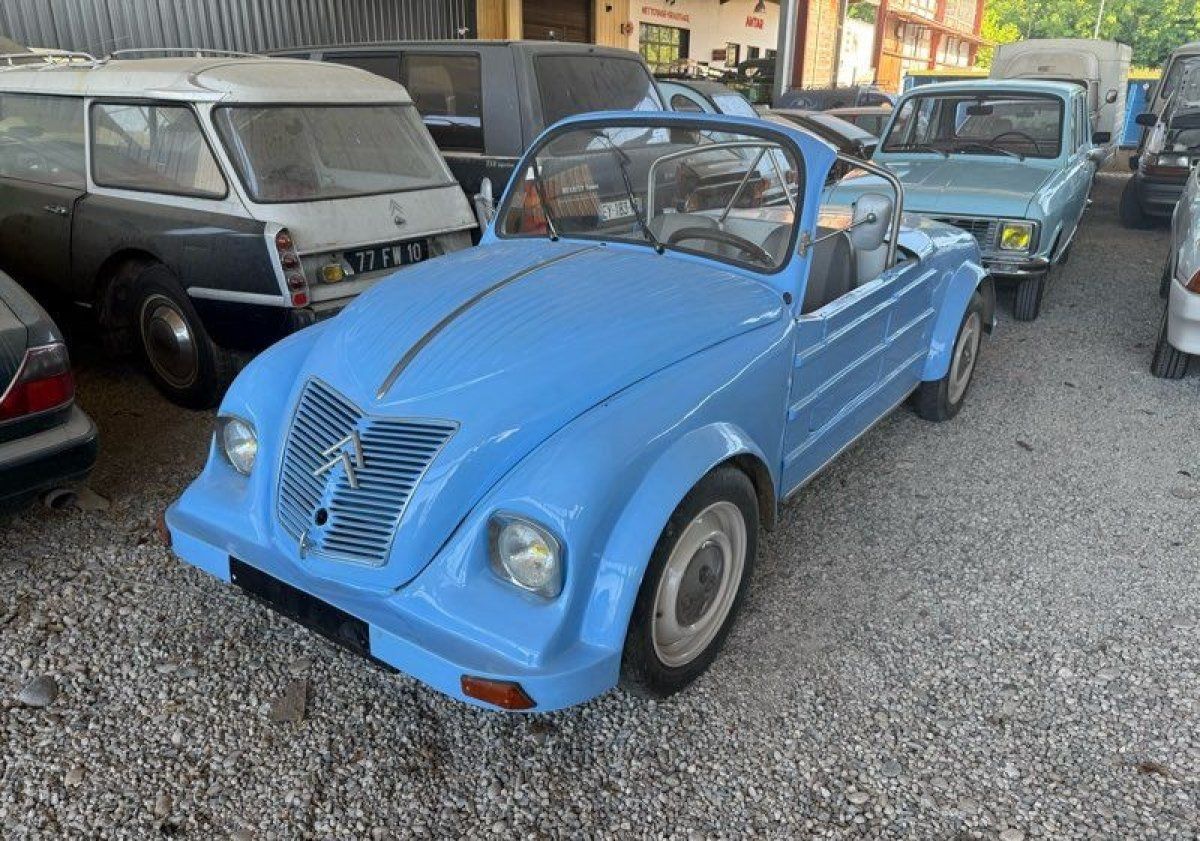 2CV 2