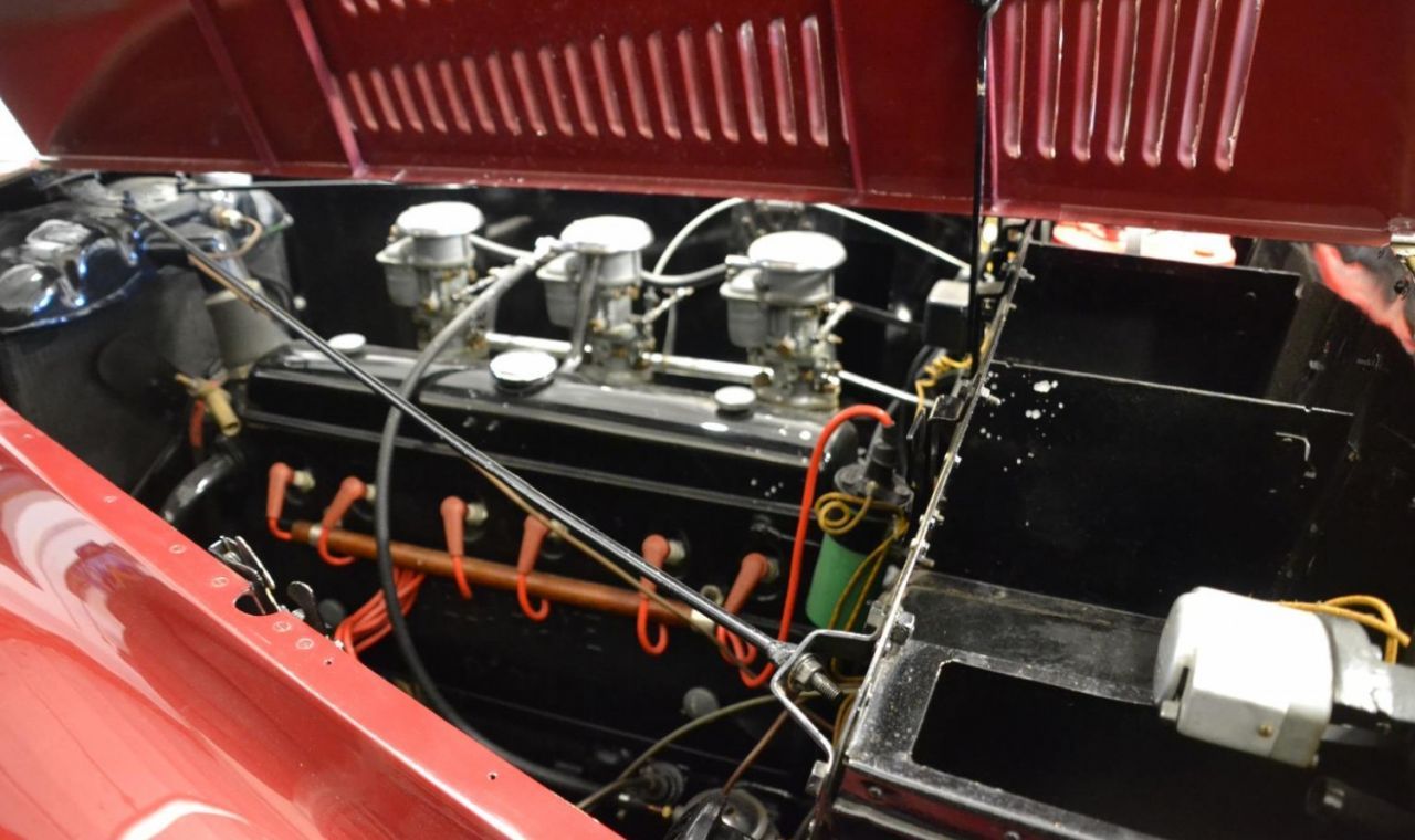 135 M Cabriolet Pourtout 10