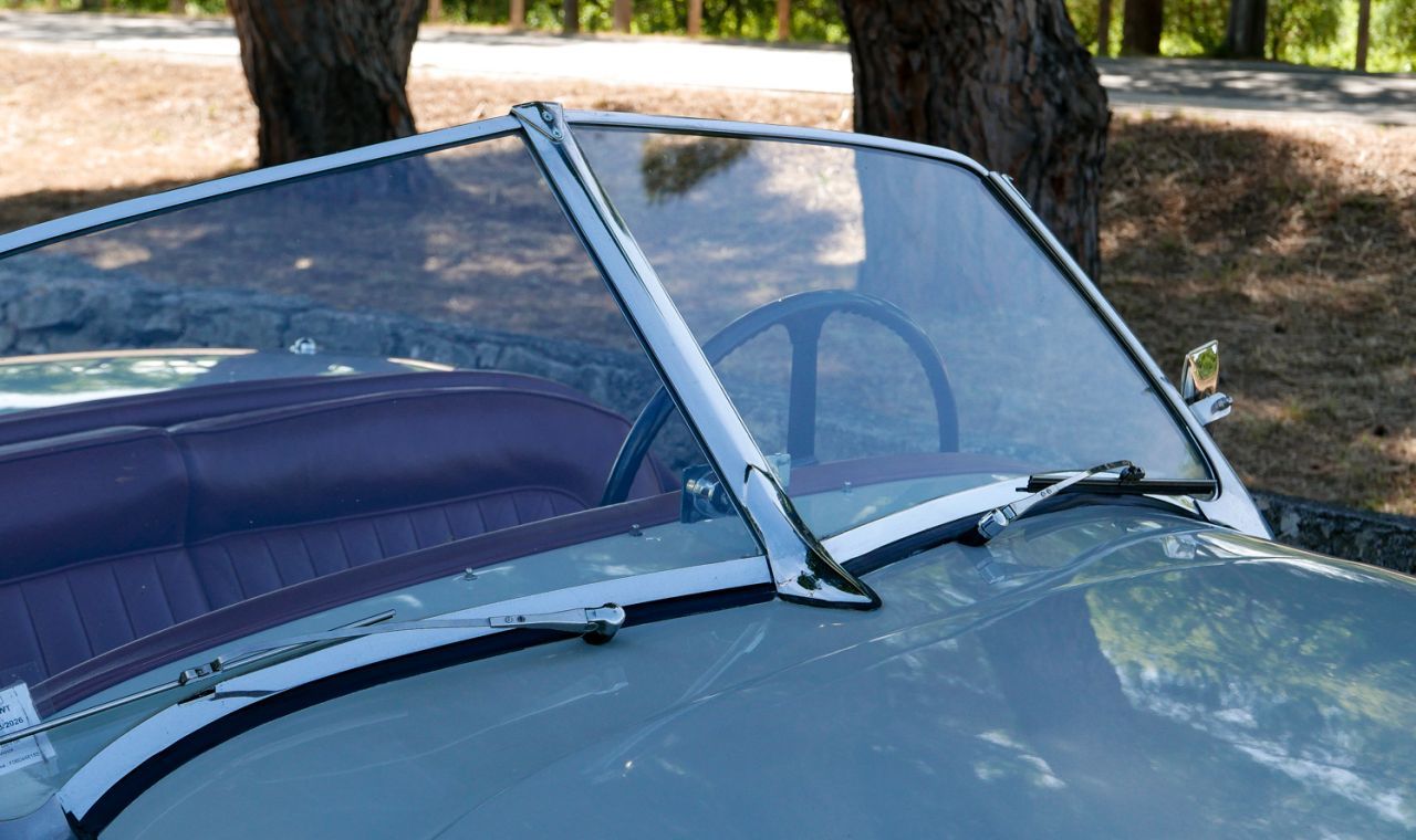Jaguar XK 120 OTS 8