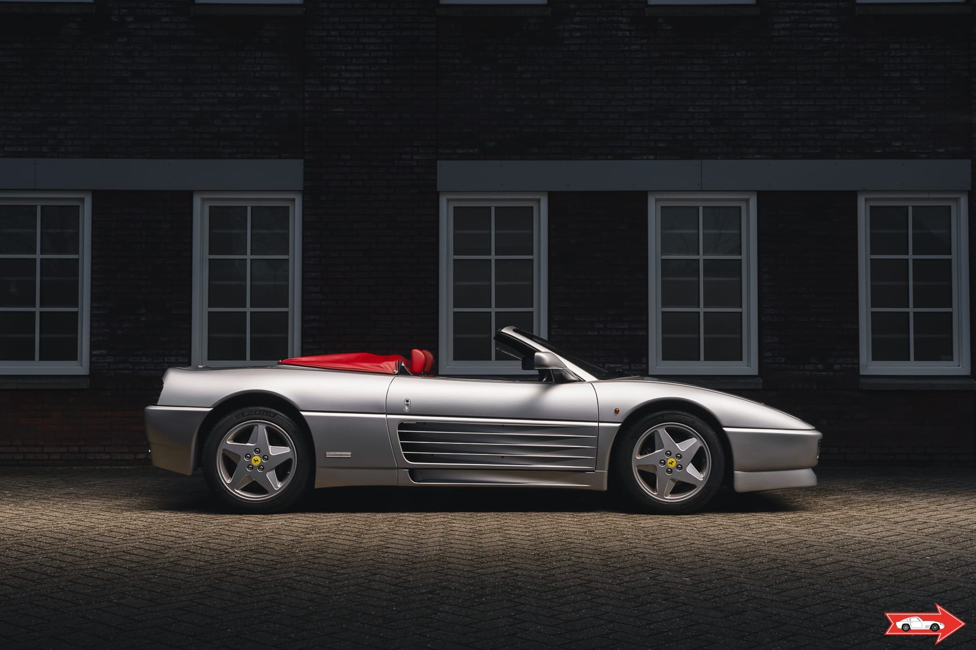 Ferrari 348 Spider 2