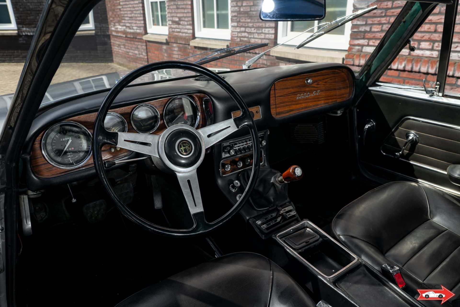 Alfa Romeo 2600 Sprint Zagato 13
