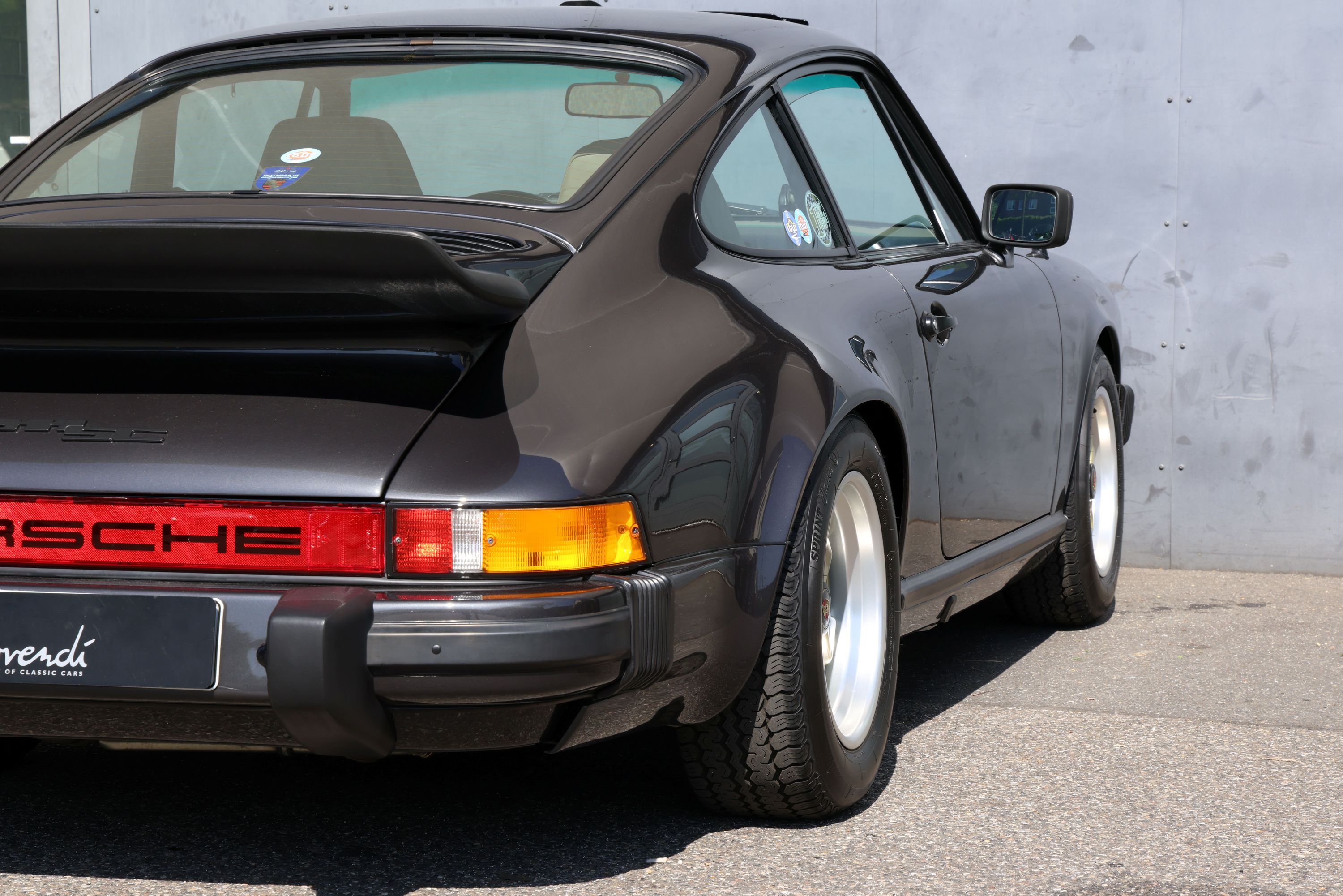 Porsche 911 SC 3.0 Weissach Edition 8