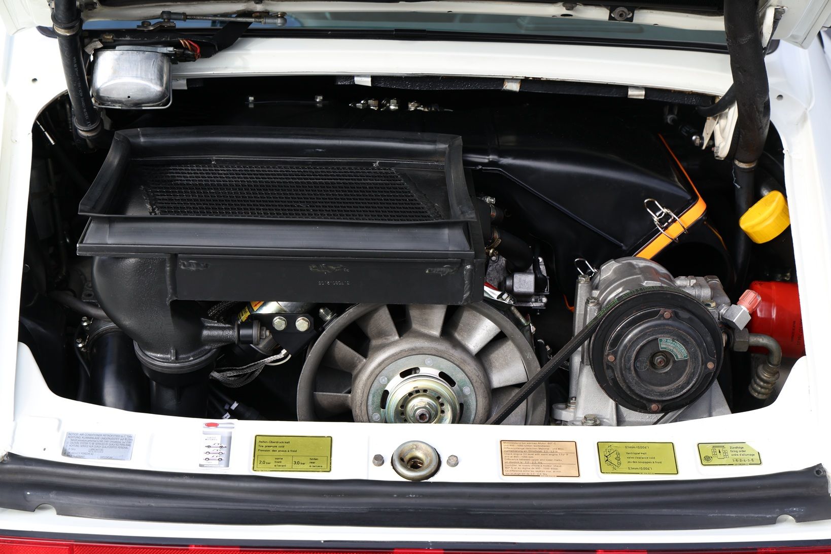 Porsche 911 / 930 Turbo Coupé 9