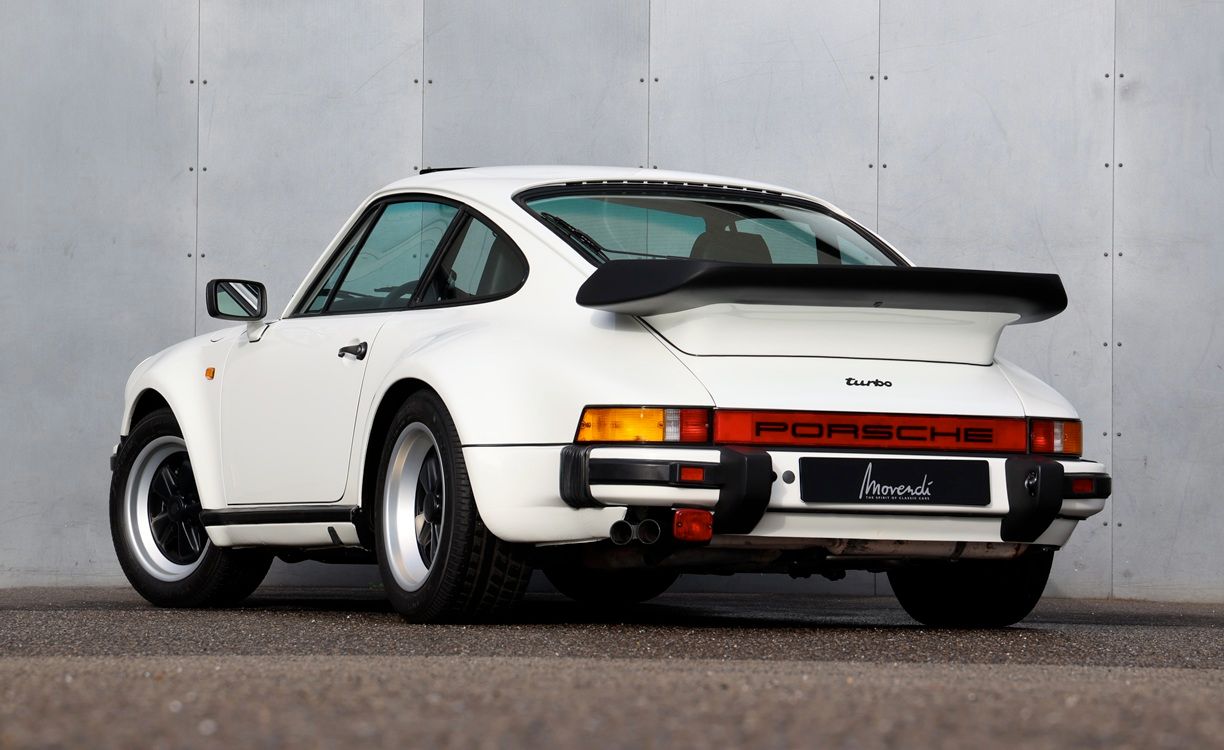 Porsche 911 / 930 Turbo Coupé 13