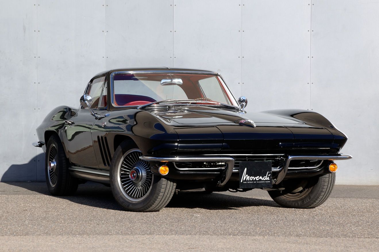 Chevrolet Corvette C2 Sting Ray 2