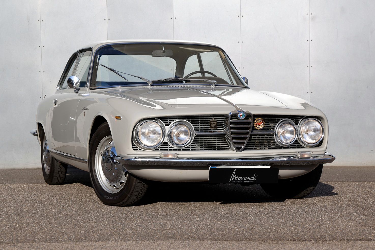 Alfa Romeo 2000 Sprint Coupé 2