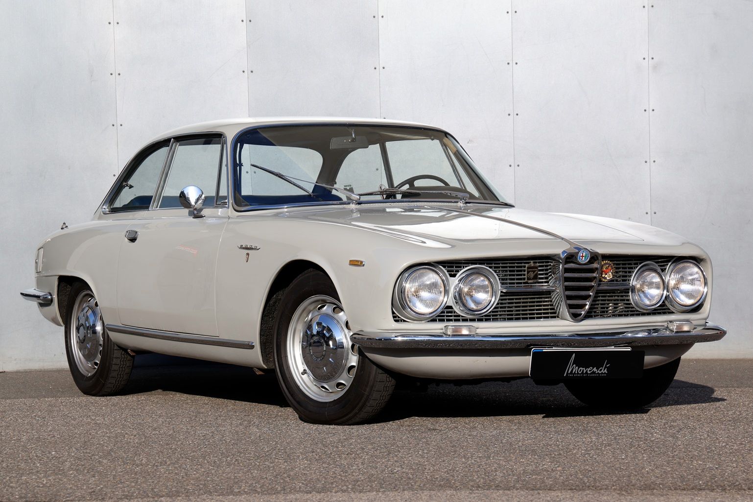 Alfa Romeo 2000 Sprint Coupé 3