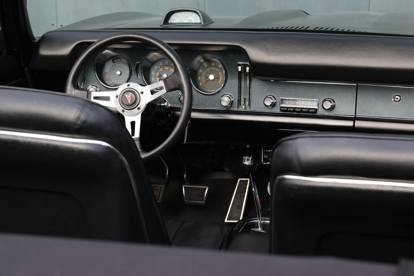 GTO V8 Convertible 13