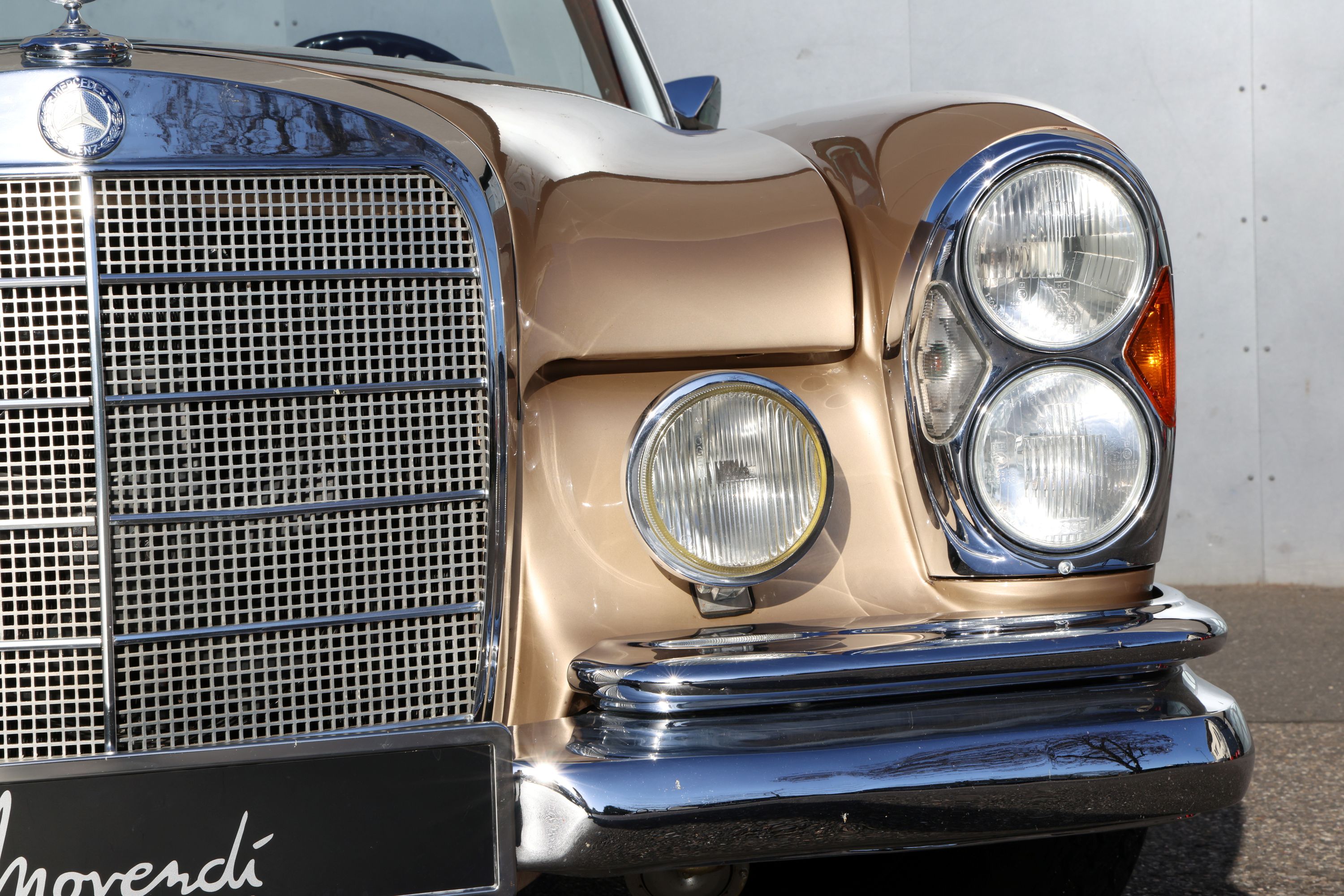 Mercedes-Benz 280 SE W111 5