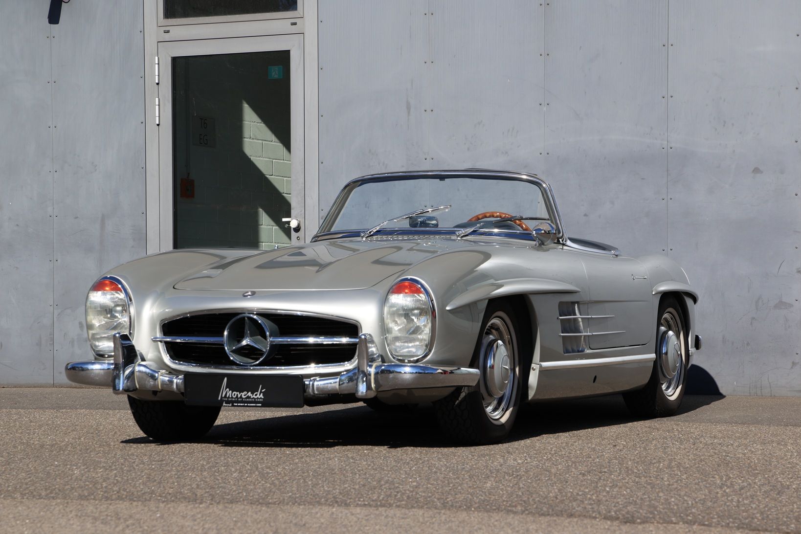 Mercedes-Benz 300 SL Roadster 8