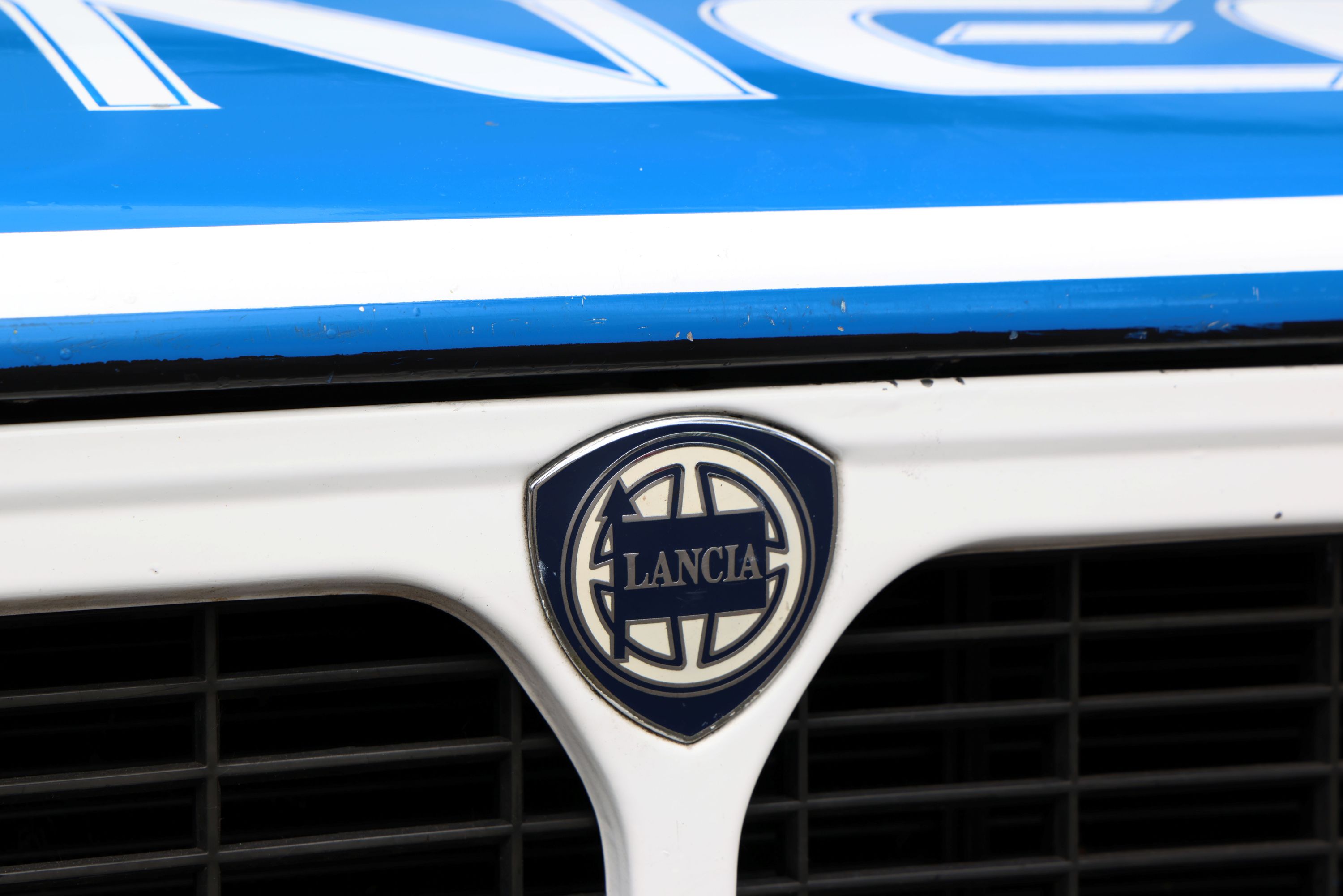 Lancia 037 13