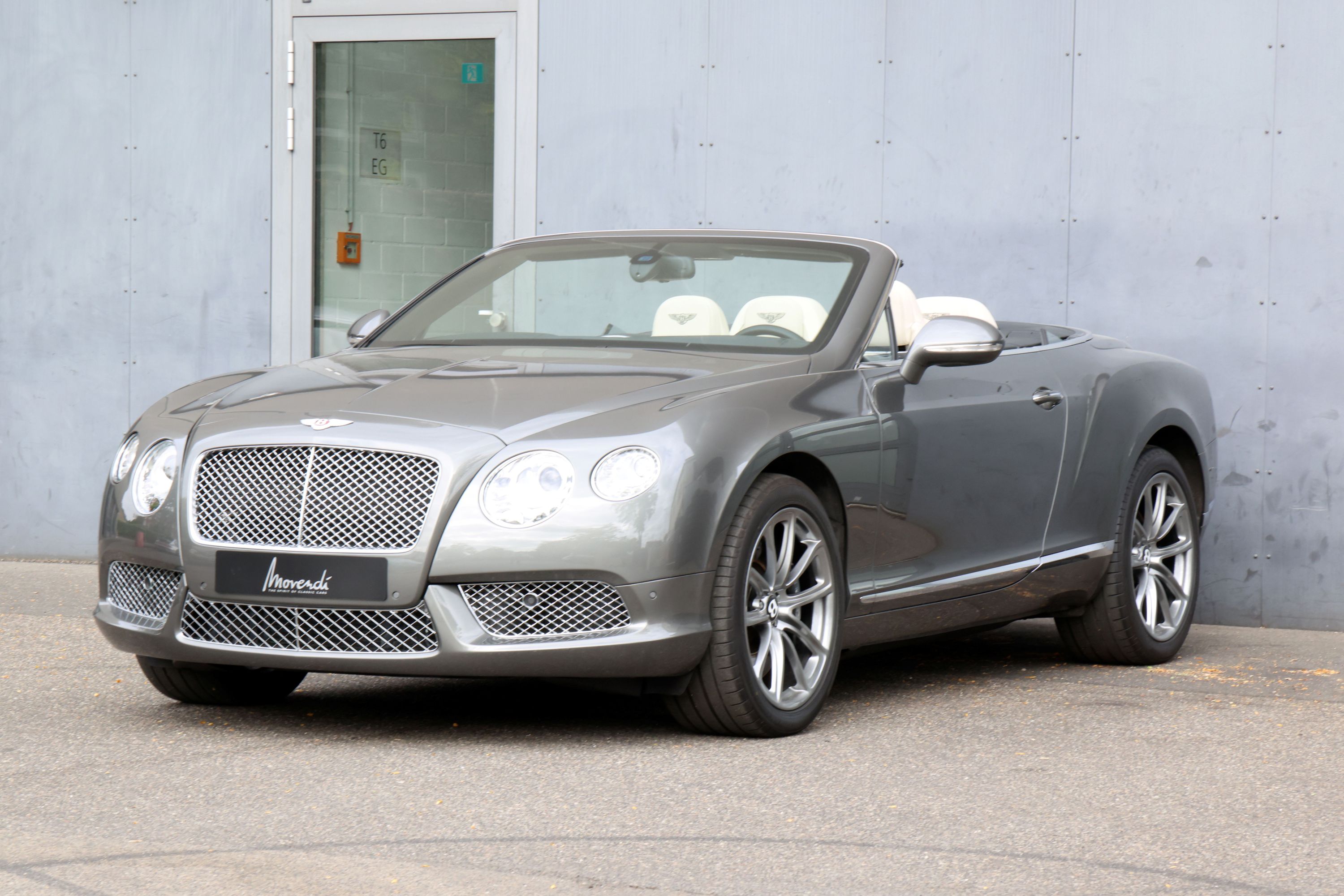 Bentley Continental GTC 4.0 V8 Cabriolet 11